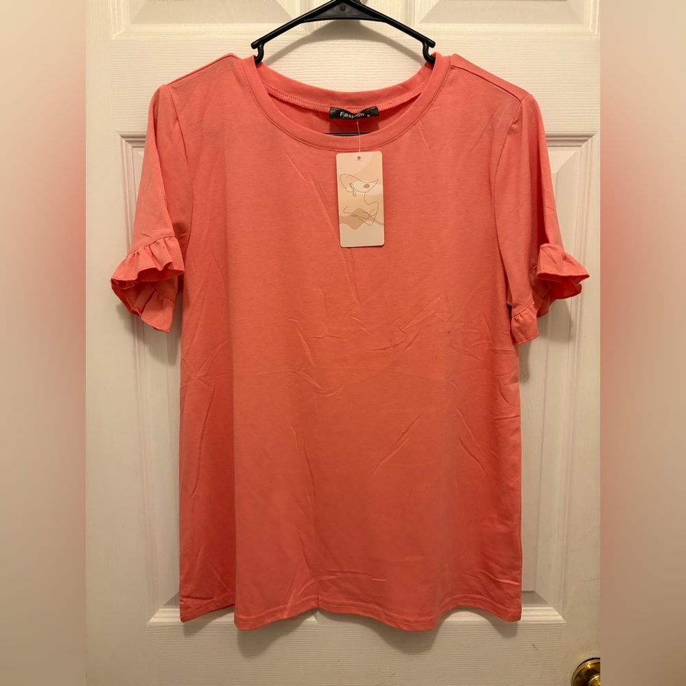 NWT short sleeve top